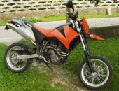 1999 KTM LC4 640 Supermoto photo